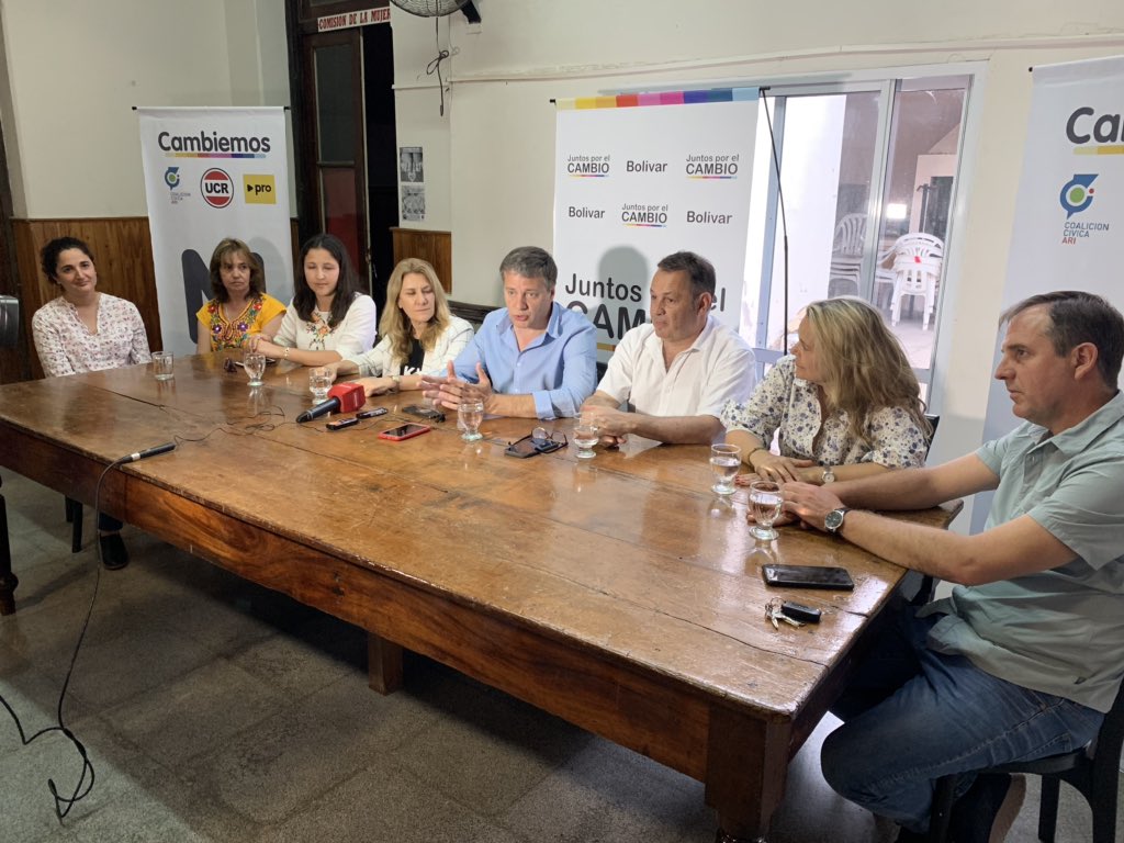 Moran_OK's tweet photo. Conferencia de prensa @AleLorden @alecelillo @joseerreca https://t.co/kxuVyOsOWm