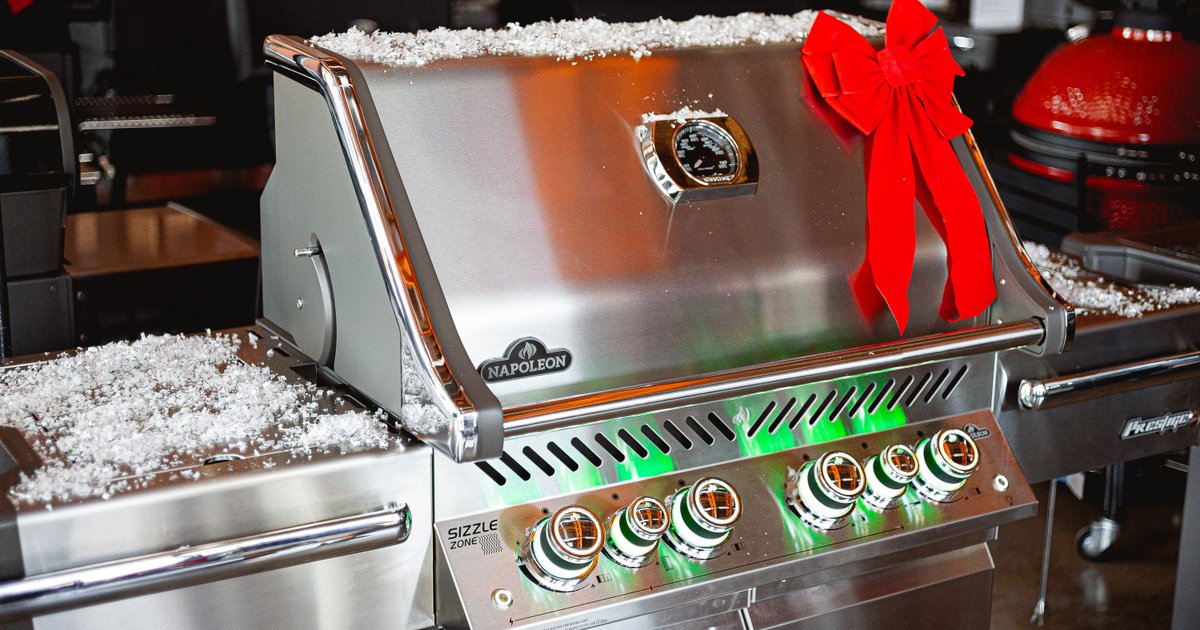 atbbq's tweet photo. Up your grilling game with Napoleon Grills new 2019 models! We have several here in stock at our store to see in person. EARN UP TO $500 IN ATBBQ Bucks through our new rewards program! Shop Napoleon Grills online here: https://t.co/PZOMD4dhSN
#napoleongrills #2019model #newgrill https://t.co/VLqpMWmbTS