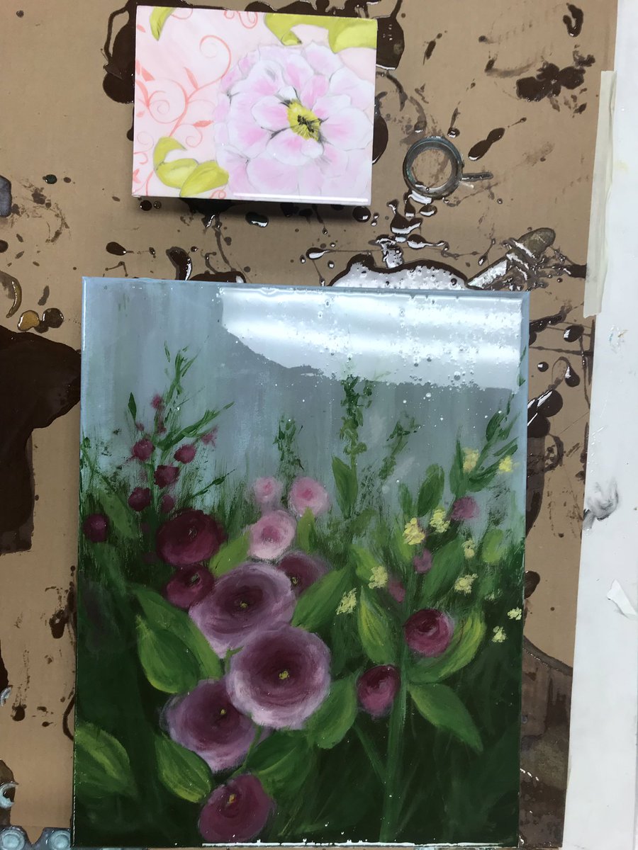 artwithalmeida's tweet photo. Art Club kids took advantage of the long weekend with a couple pours and some resin coating - can’t wait to see them dry! #ldhsvisualarts @LakeDallasHigh https://t.co/DOIfAUVpUX