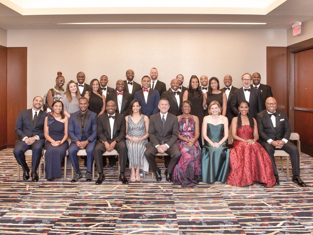 geax1906's tweet photo. It was an inspirational week at #MLMS25 capped off with an amazing gala. Proud of our CEO and leadership team for advancing the discussion on the need for diversity in corporate leadership. #TARGET #worksomewhereyoulove #ceogamechangers https://t.co/OfSAsiYVOd