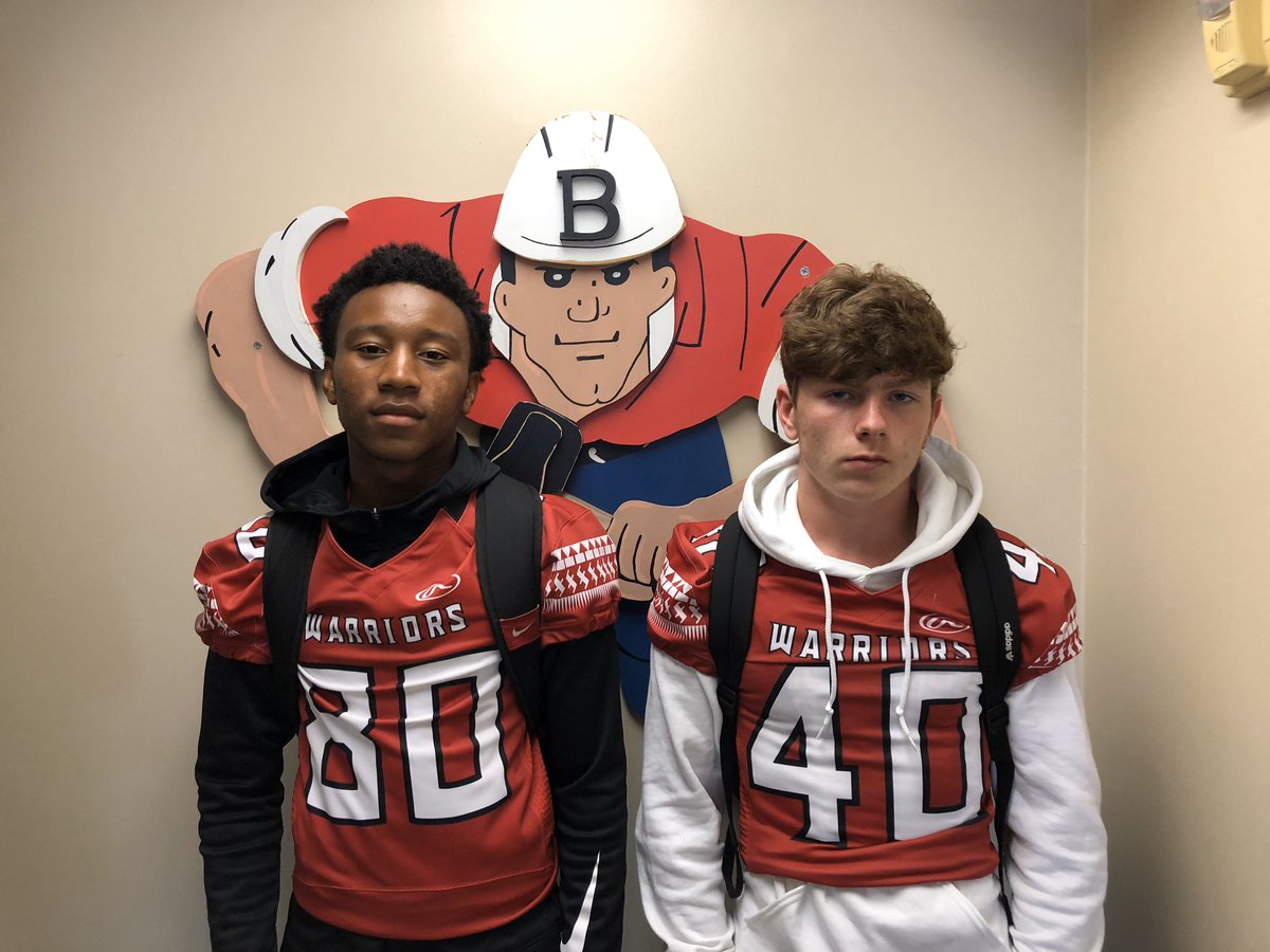 BridgesHS's tweet image. Game faces on early today!!! Good luck @FoxAthletics @fox_warrior #wearebuilders #readytogo