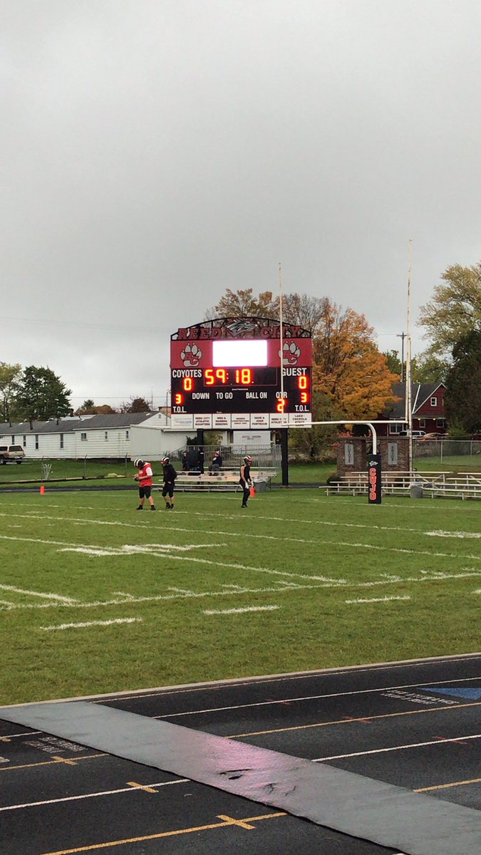 HornetNationSN's tweet photo. Under an hour until kick off, CSAA league championship implications at stake, tune in @MISportsRadio #hornetpride #cmswag https://t.co/D1bCyLA4aZ