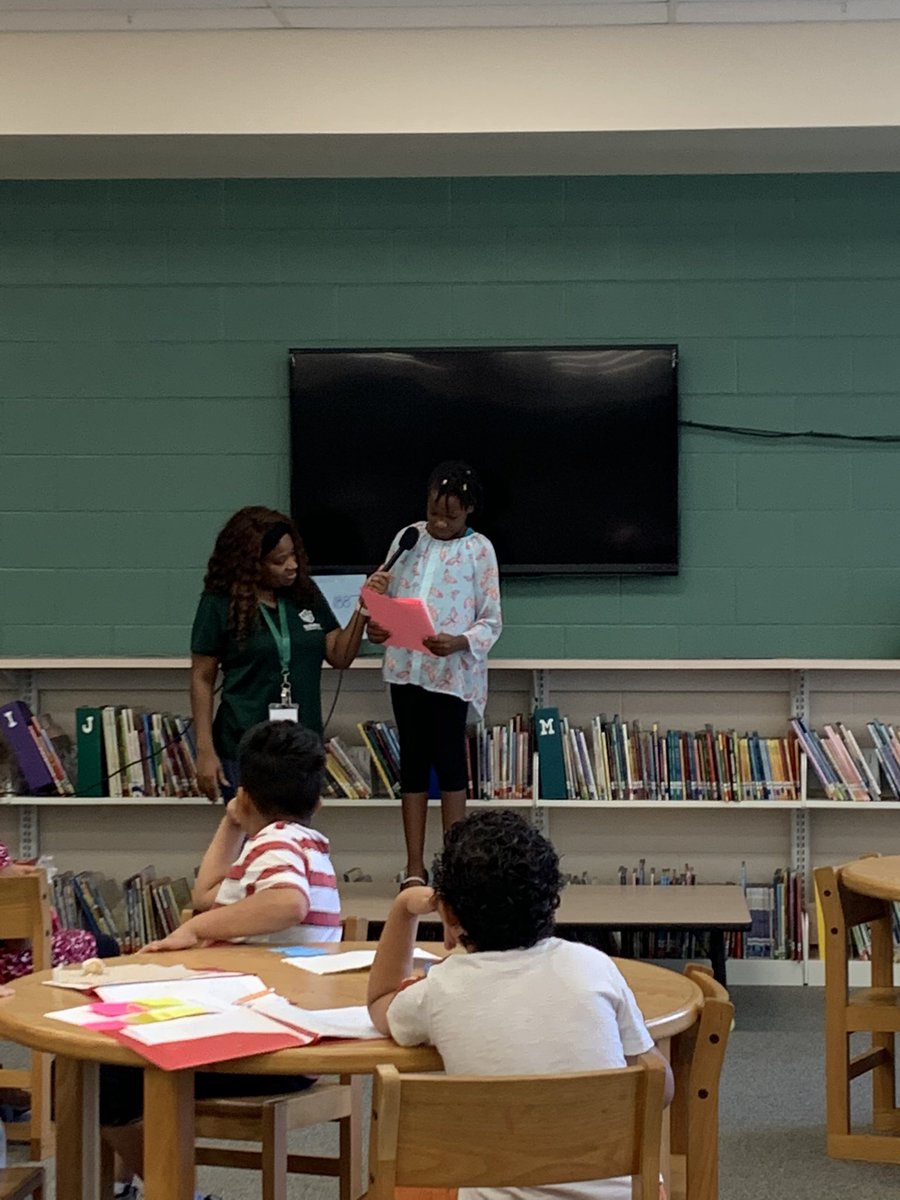 Mrs_Hansen3rd's tweet photo. The students did great with our Personal Narrative Celebration! We even had some brave students read aloud! @sunrayexplorers #sunraysoars https://t.co/hKskhgb6L4
