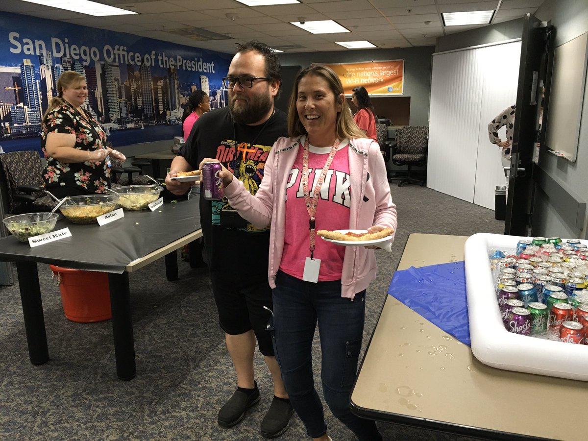 #BeProudCSW2019 #GarciaBeProud #OOPBeProud #SanDiegoBeProud CSW D5 - Pink + Pizza in San Diego OOP