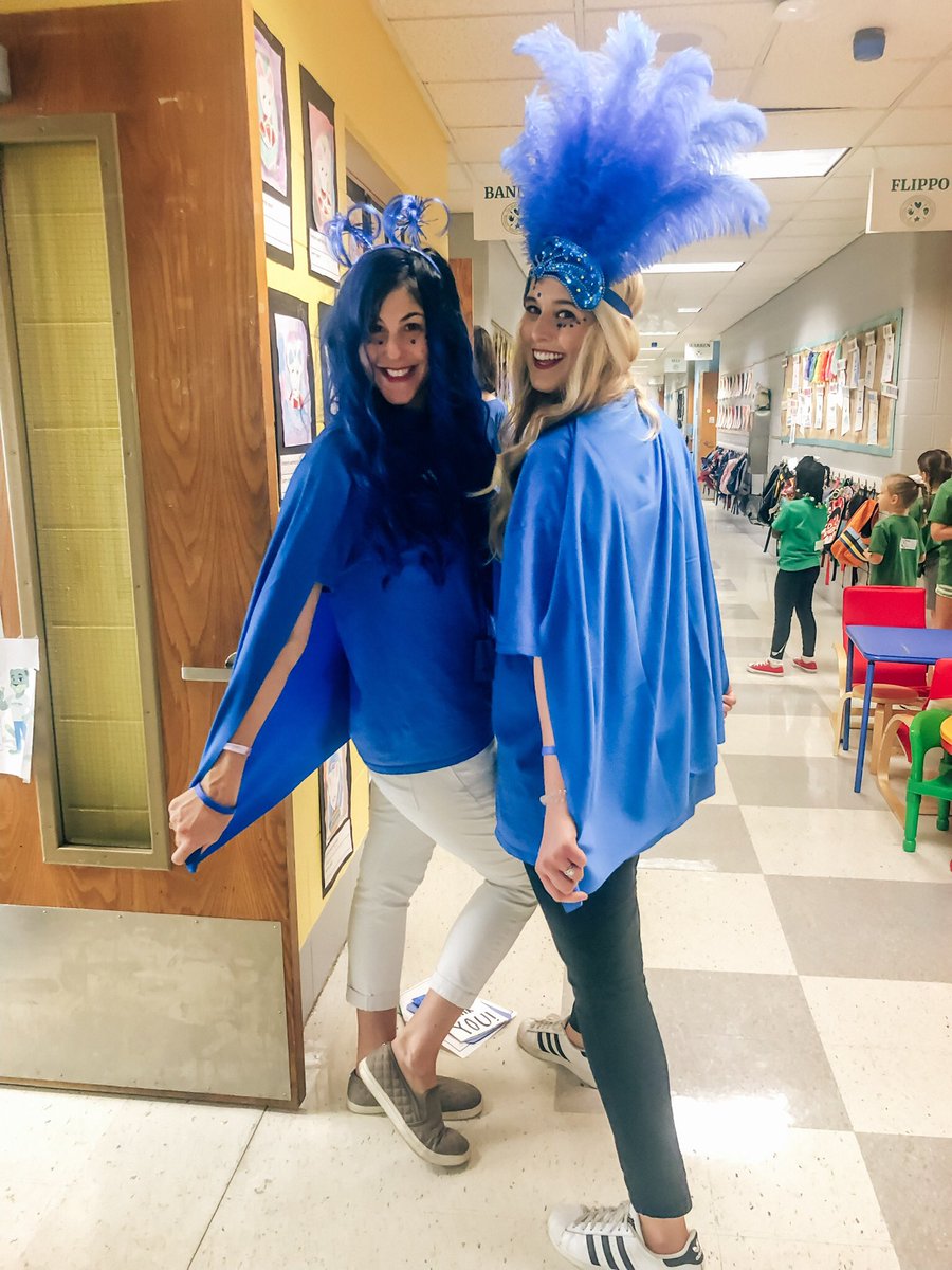 LieskesClass's tweet photo. Whole school house meetings are the best! #HIVO @BluffParkElem https://t.co/XHwwtIqQSK