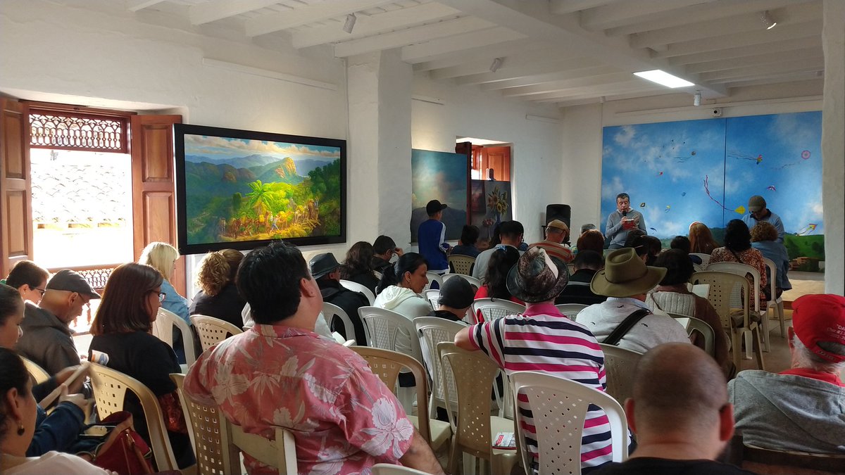 ukaruna's tweet photo. Buenísima la programación de @CONFIARCoop este fin de semana en #Jericó. Hoy el lanzamiento del libro Victorias amargas y dulces fracasos. ¡Bella labor! https://t.co/iSLYlxcErR