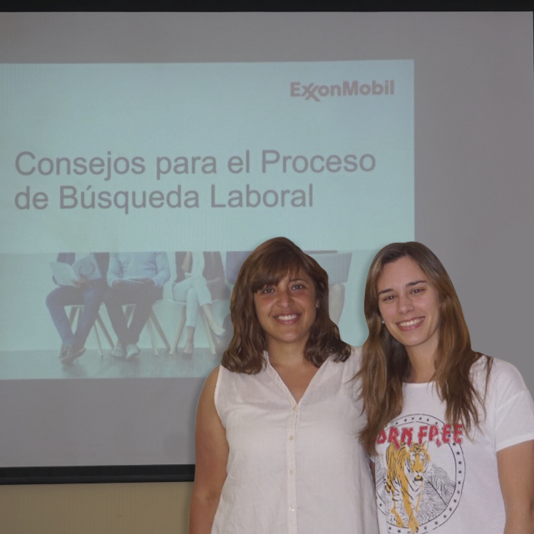 ExxonMobilAr's tweet photo. Participamos junto a @cimientos y la biblioteca Elías Sapag de Rincón de los Sauces de los talleres sobre vida universitaria y orientación vocacional para alumnos de nivel medio. El objetivo es brindarles herramientas para su desarrollo personal y profesional. https://t.co/jgAdPBAWJj