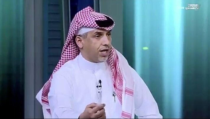 - لاعب هامشي مثل فيصل ابو اثنين يقيم مستوى عبدالفتاح عسيري 
- تاريخه مع المنتخب صفر ولم يحقق انجازات
- ولم يشارك مع المنتخب سوا بمباريات معدودة وودية 
- ويطلع بالقنوات يطبل لهتان باهبري لانه هلالي 
- ويهاجم عبدالفتاح عسيري وهو مسجل هدفين من اول مباراة أساسي يلعبها
تعصب اعمى !