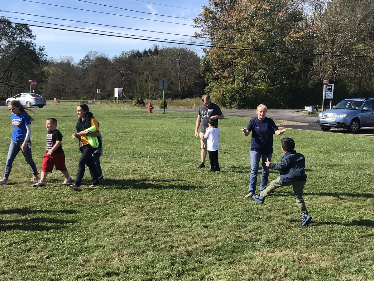 masdsupt's tweet photo. Great week with @MarsAreaSD PTO sponsoring March For Mars. We appreciate all you do to support our schools and students. #greatthingstodo #MarsArea #WeBuildTheirFuture https://t.co/os9EAuVyAZ