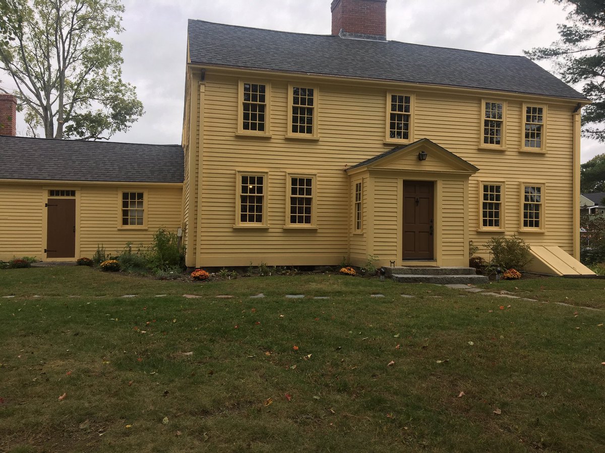 DARPaulRevere's tweet photo. Today marks 129 years since the DAR’s founding! We celebrated #DARDayofService with the C.A.R. for a fall clean up at the Jason Russell House @TodaysDAR https://t.co/XsdlIJwX00