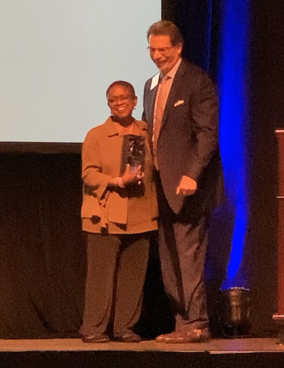 ShabreiP_Esq's tweet photo. Congratulations are in order for Judge Jacqueline Allen, 2019 William J. Brennan Jr. Distinguished Jurist Award Recipient #BenchBar19 https://t.co/ZWFk6dV8Lj