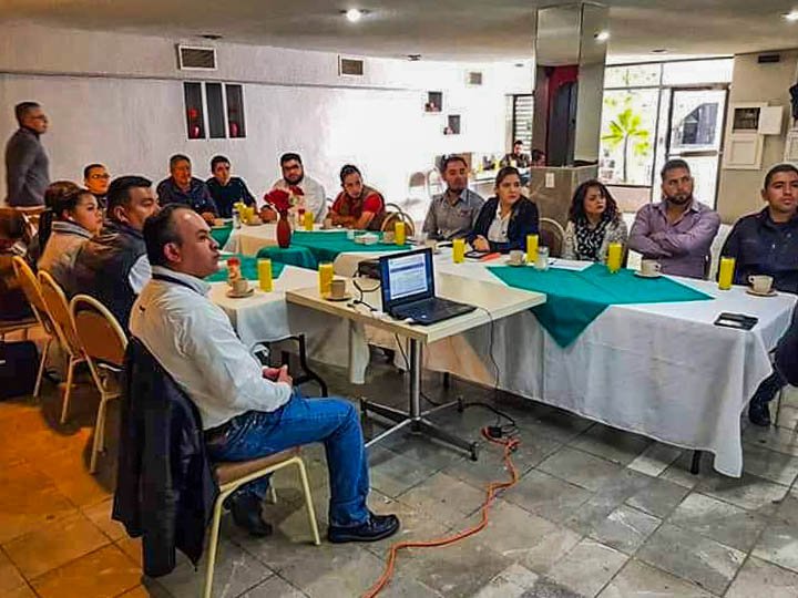 Sibarralberto's tweet photo. >> Las responsabilidades son pasajeras, el amor por mi municipio es permanente.

Con gran satisfacción termino mi gestión en la Unidad de Transparencia, gracias a todos los que me acompañaron durante todo este tiempo.

¡Unidad, Lealtad &amp; Trabajo! https://t.co/G0apodvpA4