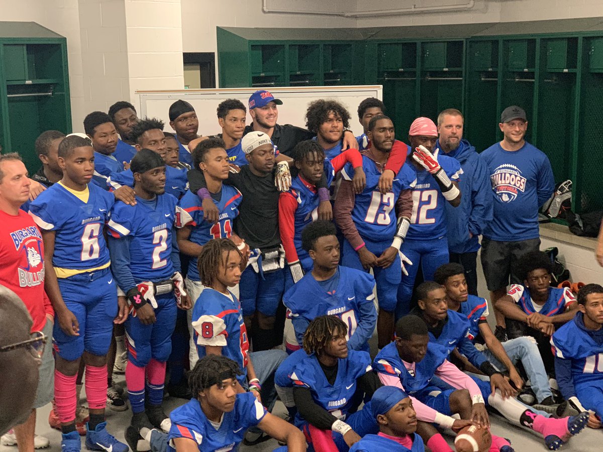 AnibalSolerJr's tweet photo. What a surprise! @BuffaloBills QB @JoshAllenQB came out to @Buffalo_Schools @BPSathletics Burgard vs Alden Football game! He shared his journey and passion for the game. Such an amazing experience for our scholar athletes! Letβs go Buffalo!!! #OneBuffalo #BillsMafia #BPSrising https://t.co/61nb8kGJ99