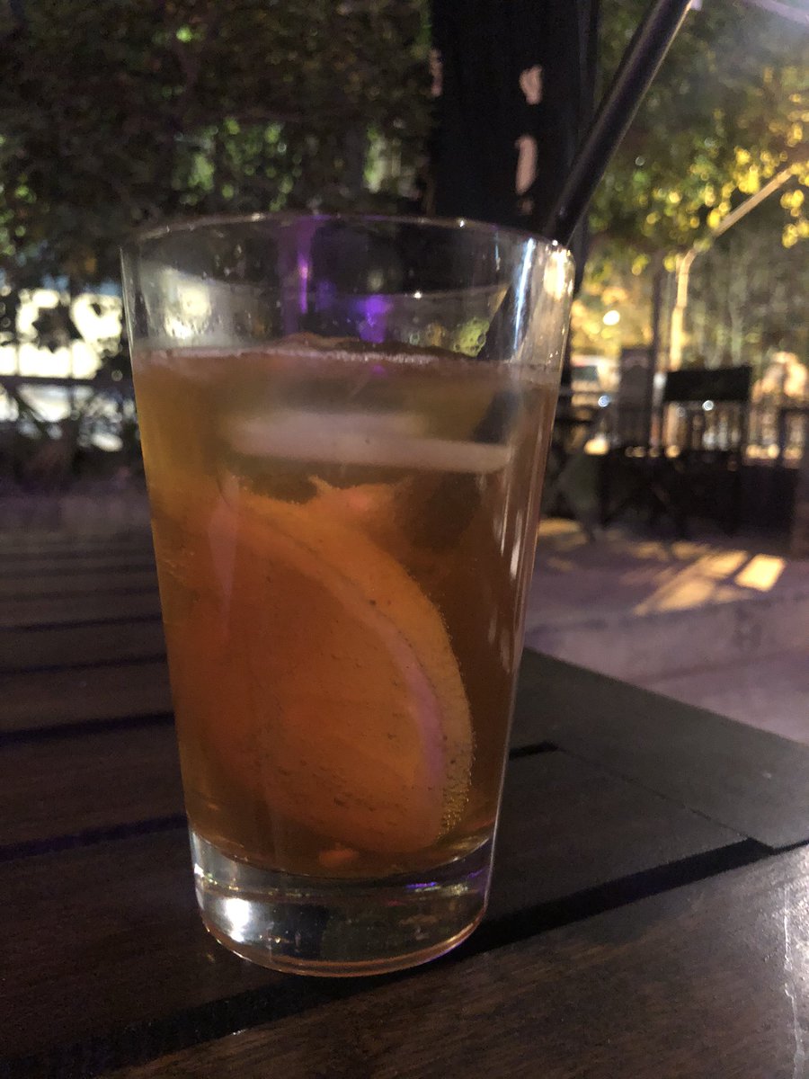 dfiesta's tweet image. Salió vermu!