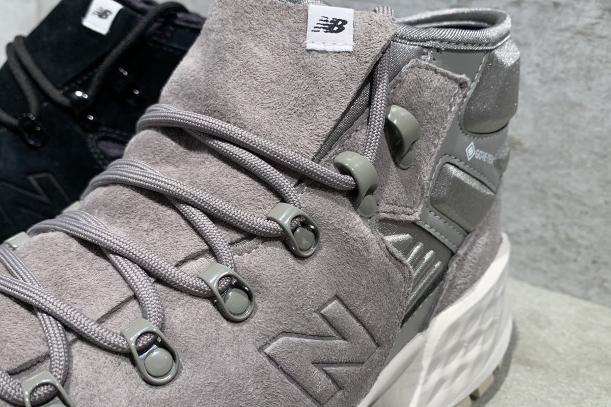 nb_SAPPORO's tweet photo. 冬靴が入荷致しました☃☃❄️
#NIOBIUM
¥20,000+tax
#ゴアテックス 搭載でとっても安心😍❣
上質なヌバックアッパーにクッション性抜群の #フレッシュフォーム ミッドソールも魅力的😊😊💕
#NB #newbalance #ニューバランス #ニューバランス札幌 #冬靴 #NB新商品 #GoreTex #防水 #FRESHFORM #MLNB https://t.co/5VXGhaKqrz