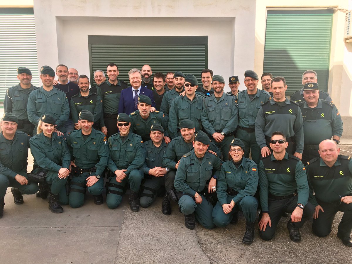 primojurado's tweet photo. Felicidades @guardiacivil @guacivilCordoba en su Día de la Patrona #VirgendelPilar #PatronaGC19 @jcarretero71 @EmilioMunoz40 @ctoledan @HorcasD https://t.co/r3F0yWmfiN