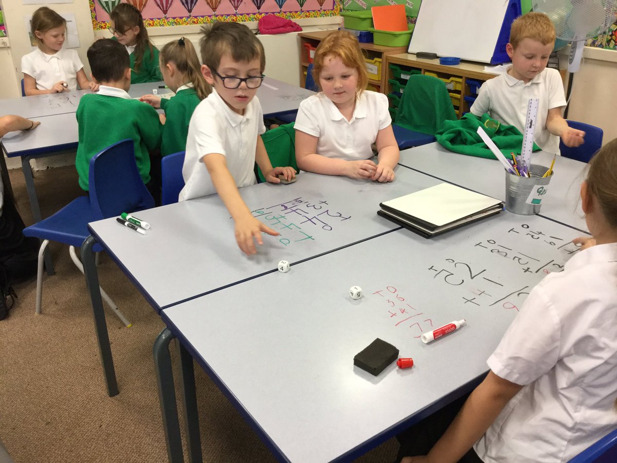 MeadowsideCedar's tweet image. Year 2 practical maths lesson. We have been learning how to do the column method. #adding2digitnumbers #addition #year2