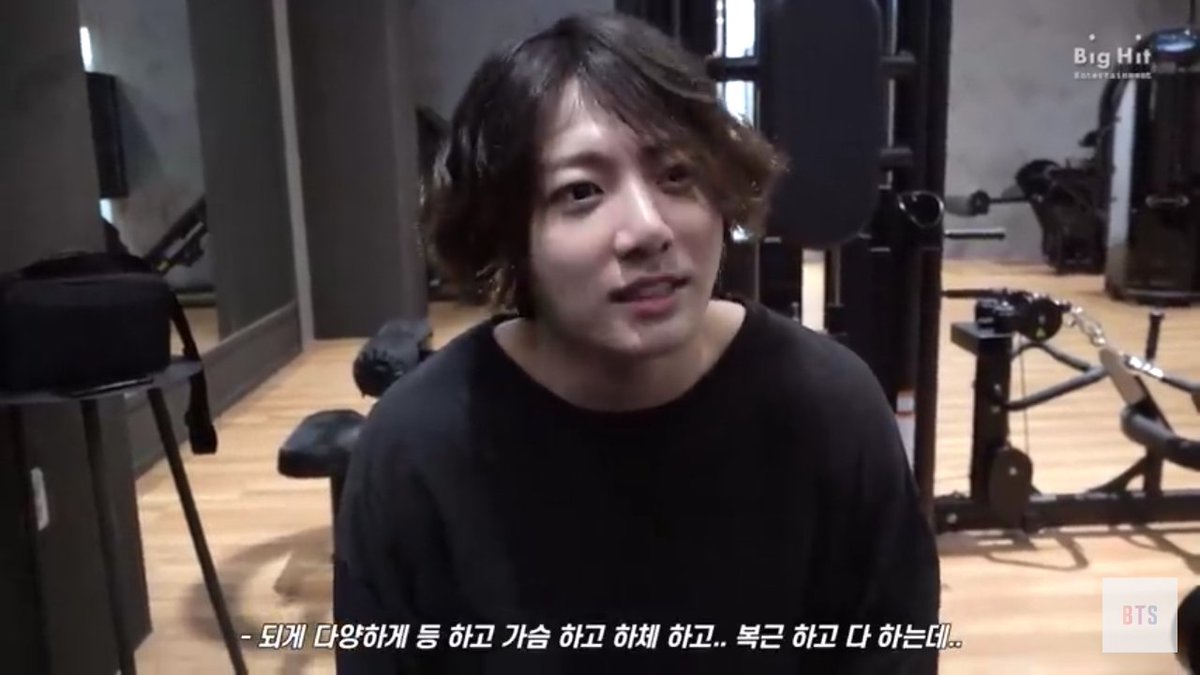 rose_wood7's tweet photo. Tavşanımı yeni izledim ama olsundu
#JKonVACATION
#JUNGKOOK https://t.co/qsbzShnsod