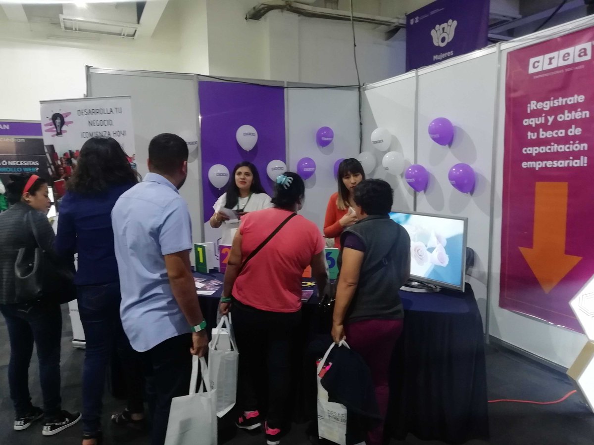 creando_juntas's tweet photo. CREA dice presente en el evento más importante de vinculación empresarial de #CDMX. 

¡Acércate y conoce los beneficios de capacitarte y convertirte en una mujer Crea! 

#DesafioPyme2019 #Creandoemprendedoras #Educarparaempoderar https://t.co/0iXbSCs7rI