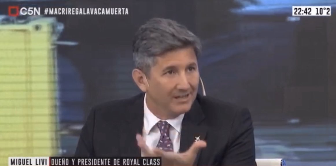 RoyalClass_Fly's tweet photo. #adn #C5n gracias x la oportunidad de expresarme. https://t.co/7ULuqDBtdg