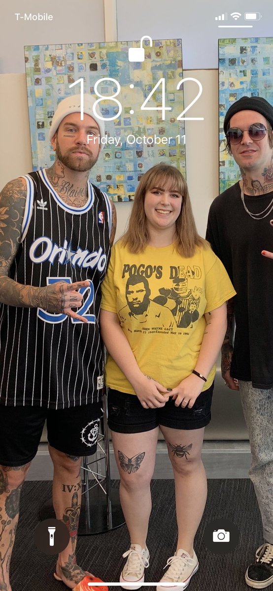kaybands's tweet photo. @FRONZ1LLA literally my favorite picture of all time https://t.co/VcCw08r6NQ