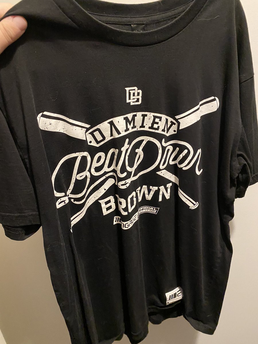 safeAreaInsets's tweet photo. The official shirt of today. #teamBeatdown #loyalty @beatdown155 https://t.co/fD67VKyitt