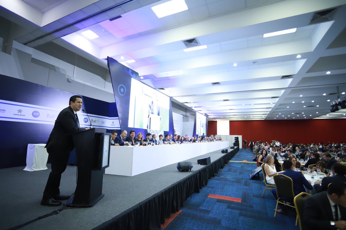 diegosinhue's tweet photo. Ha sido un honor para las y los guanajuatenses, ser los anfitriones de la Reunión Anual de Industriales 2019.
Agradezco a @CONCAMIN @fcervantes5 su confianza en #GTO como sede, las puertas de nuestro Estado están abiertas para ustedes ¡Muchas gracias #RAI2019! #EventosDeGrandeza https://t.co/8EwZ30lUQU
