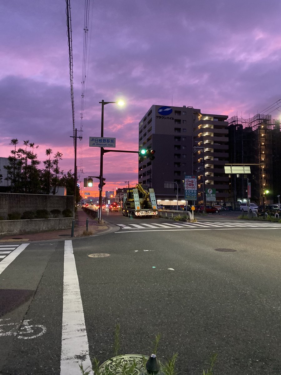 BlakeMist's tweet photo. #TyphoonHagibis turned the skies purple. Be safe friends in Japan. https://t.co/iUiYRz2k9O