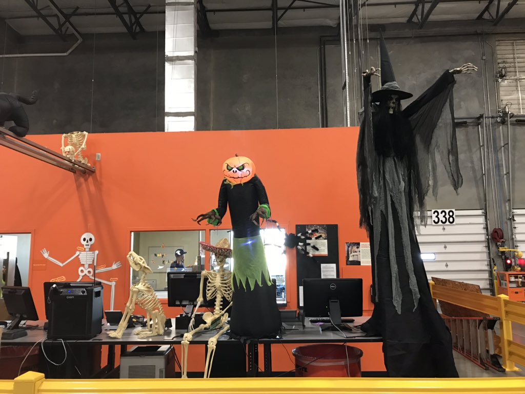 rdc5639's tweet photo. It is getting spooky @rdc5639 https://t.co/ndaFQP8t3r