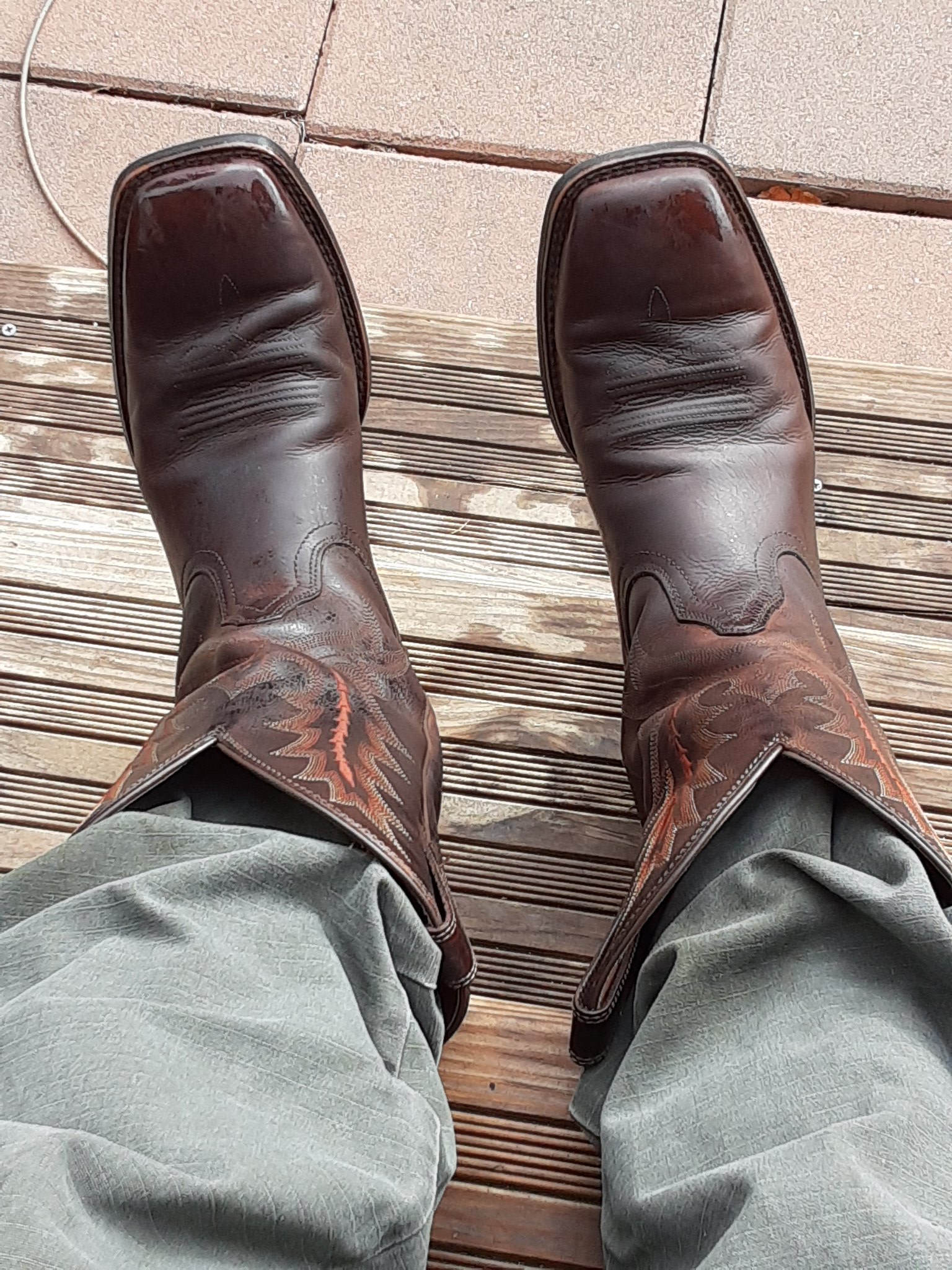 Ariat mink oil sale