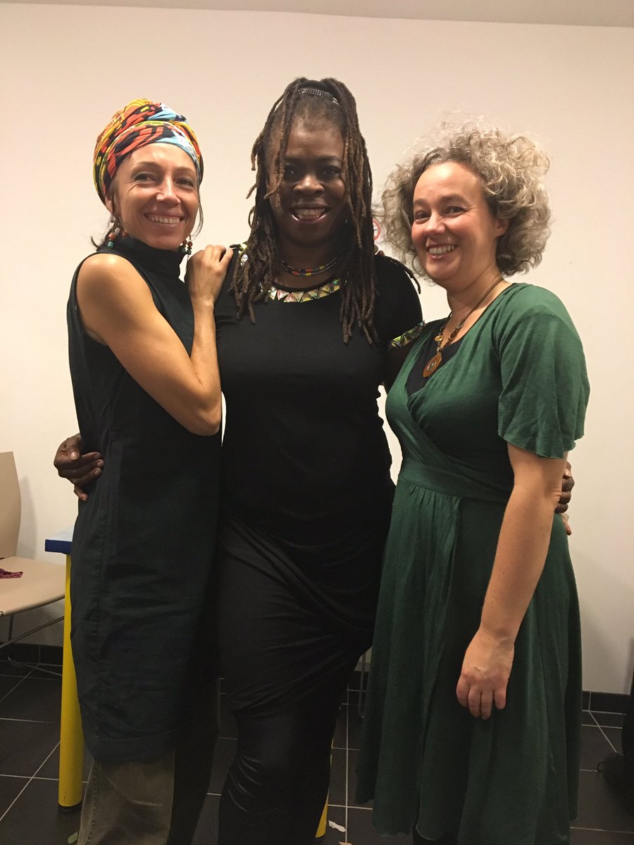 PrincessErikaPr's tweet photo. Super concert ce soir à l’EspaceJean Ferrat de Longlaville !! Merci pour cet accueil, pour le love et l’échange !! C’était fou !! Gratitude 🙏🏿❤️🙏🏿 #montrio #acoustique #reggae https://t.co/4shdMJV1bE
