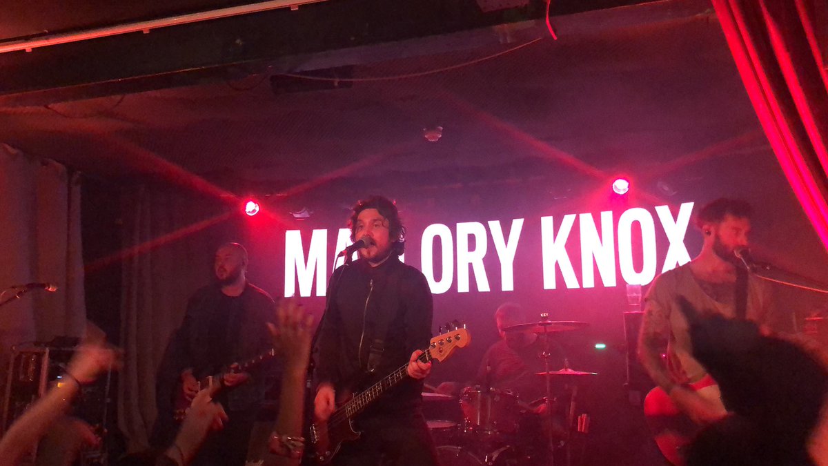 Such a goodnight seeing @Sam_Mallory @MalloryKnoxband for 1 last time! It’s been good guys 2009-2019💔 all the best x