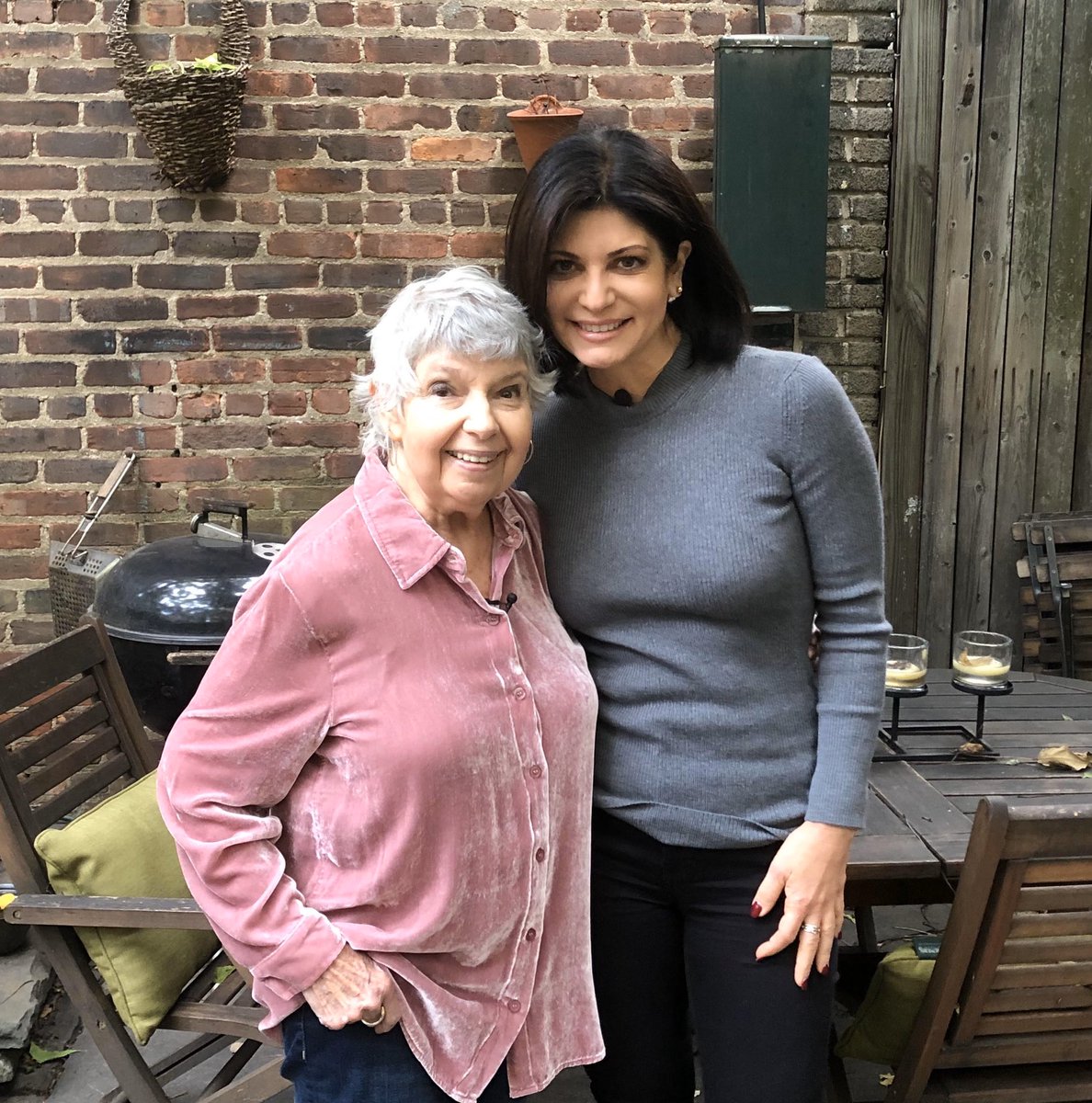 TamsenFadal's tweet image. I spent this morning interviewing @therobinmorgan about her new book #parallaxx and @womensmediacntr awards October 22nd which was especially incredible on International #DayoftheGirl . All girls who are watching please remember how special you are. #sisterhoodisglobal @Dior