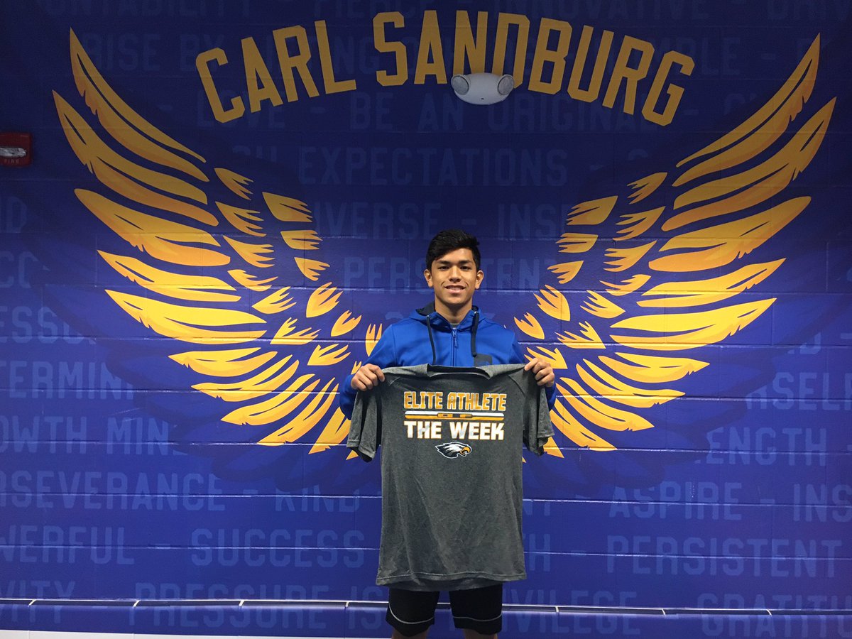 EaglesAthletics's tweet photo. Chris Mendez is our second “Elite Athlete of the Week” award winner. Chris is a two-year varsity starter who is a defensive force. He has been the rock of the defense and helps set the pace of the games. His passion for the game and work ethic is immense. Congrats, Chris! https://t.co/kgYwJQFQSG