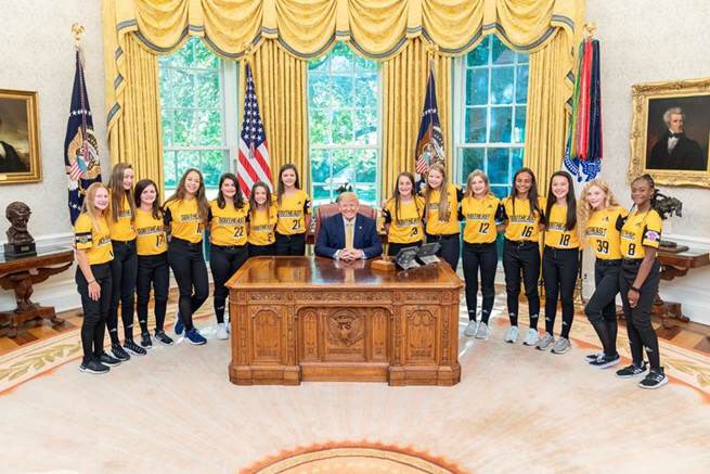 DavidWhisenant's tweet photo. Took a while, but here’s the pic. @realDonaldTrump with @LLSBWS Champs from @rowancountync. @dsteveyang @YourRowan #GoRoCo https://t.co/RMHiTdjg4O