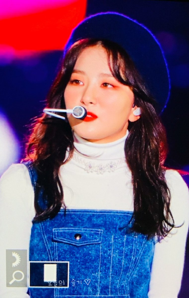 HappyMoment_210's tweet photo. 191011 3p 프리뷰💛
#슬기 #레드벨벳 #Seulgi #RedVelvet https://t.co/tT5STmXqRX