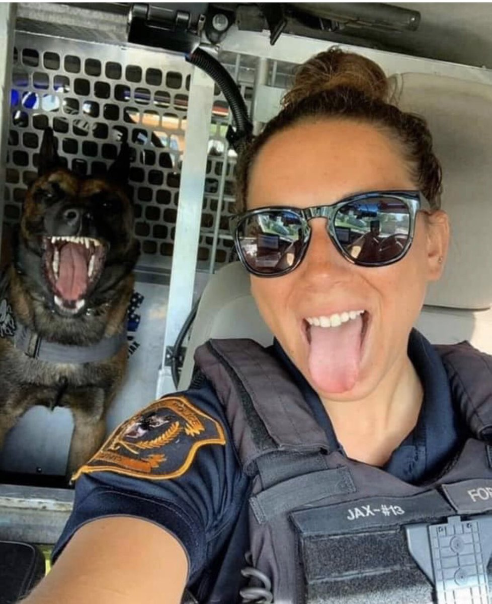 The best selfie ever!! #K9 #Dogs #Dog #K9Cop #LivePD #LivePDNation #BackTheBadge #BackTheBlue