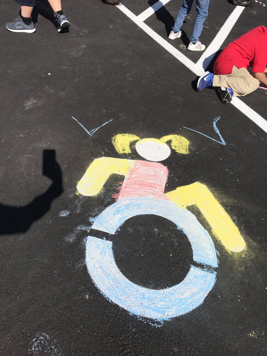 Loving the creativity at recess to turn this sign into a friendly piece of art. Kid art and imagination is the best. ⁦<a href="/nwoodsart/">Strawberry Hill School Visual Arts🎨</a>⁩ ⁦<a href="/StrawberryIB/">Strawberry Hill, an Extension of RIS</a>⁩