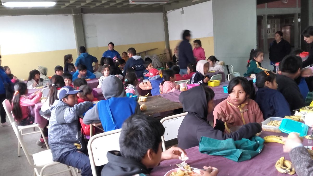 El Plan Alimentario Salteño (PAS)permite el acceso de un almuerzo nutritivo para los niños, con la combinación de alimentos balanceados que favorecen al cumplimiento de una necesidad básica <a href="/UrtubeyJM/">Juan Manuel Urtubey</a> <a href="/GabineteSalta/">Jefatura de Gabinete</a>