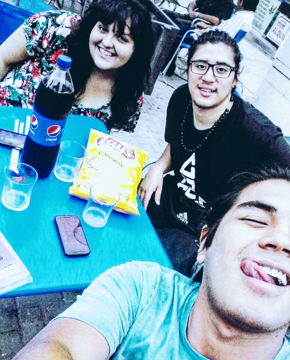 sonicexe's tweet photo. @BustamanteMica_ @CesaroAybar Tiene que ser ésa 😅 https://t.co/Tq22fi2jcl
