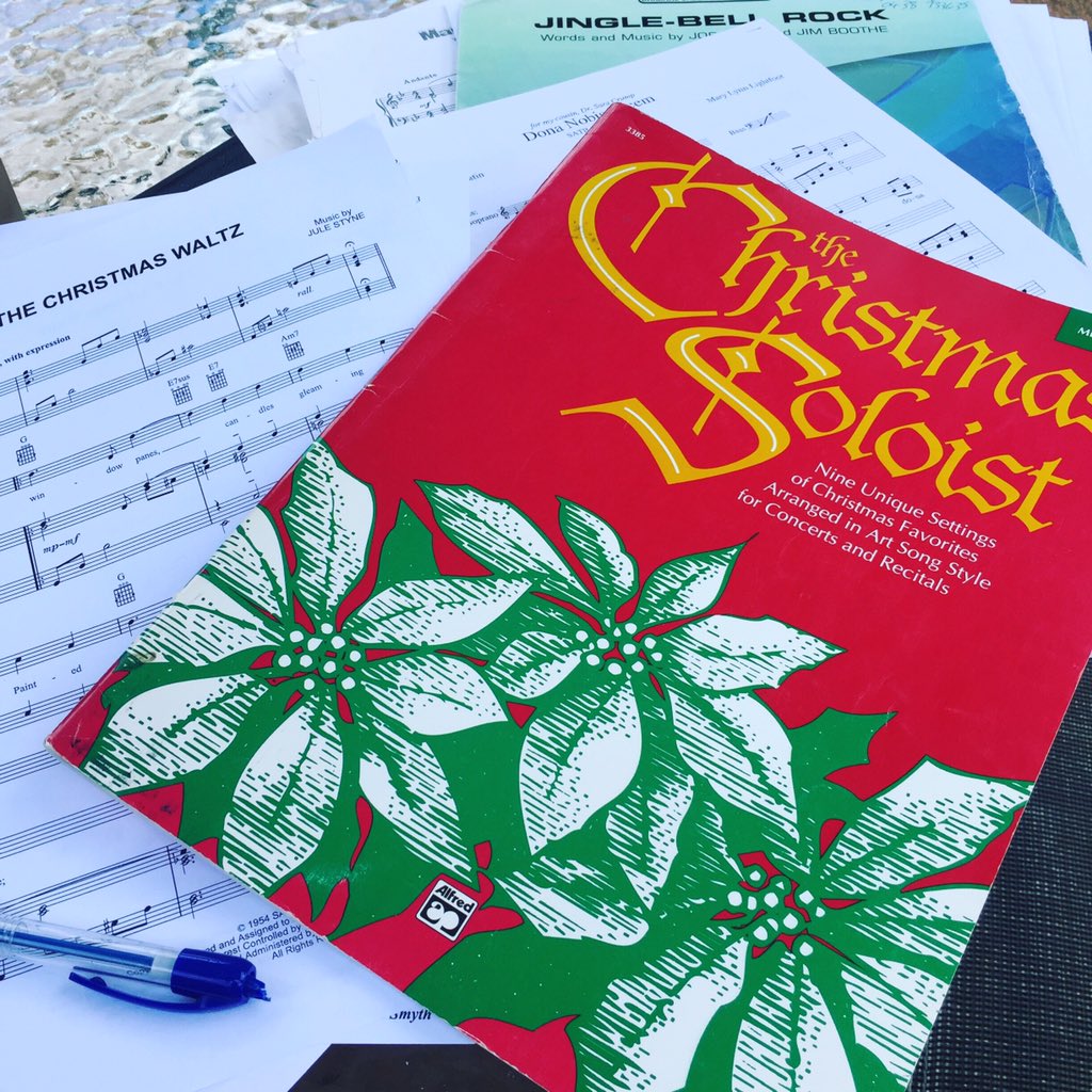DivaliciousFi's tweet photo. Five weeks to learn new  #ChristmasShow! I’ll be taking audiences back to the true origins and traditions of Christmas. @ShawPenny may have other plans!Check out our #Xmas tour  https://t.co/FBQVNa0ggd #ChristmasShow @cityofperth @cityofnedlands @town_of_claremont @City_Joondalup https://t.co/o9tATWqO3m