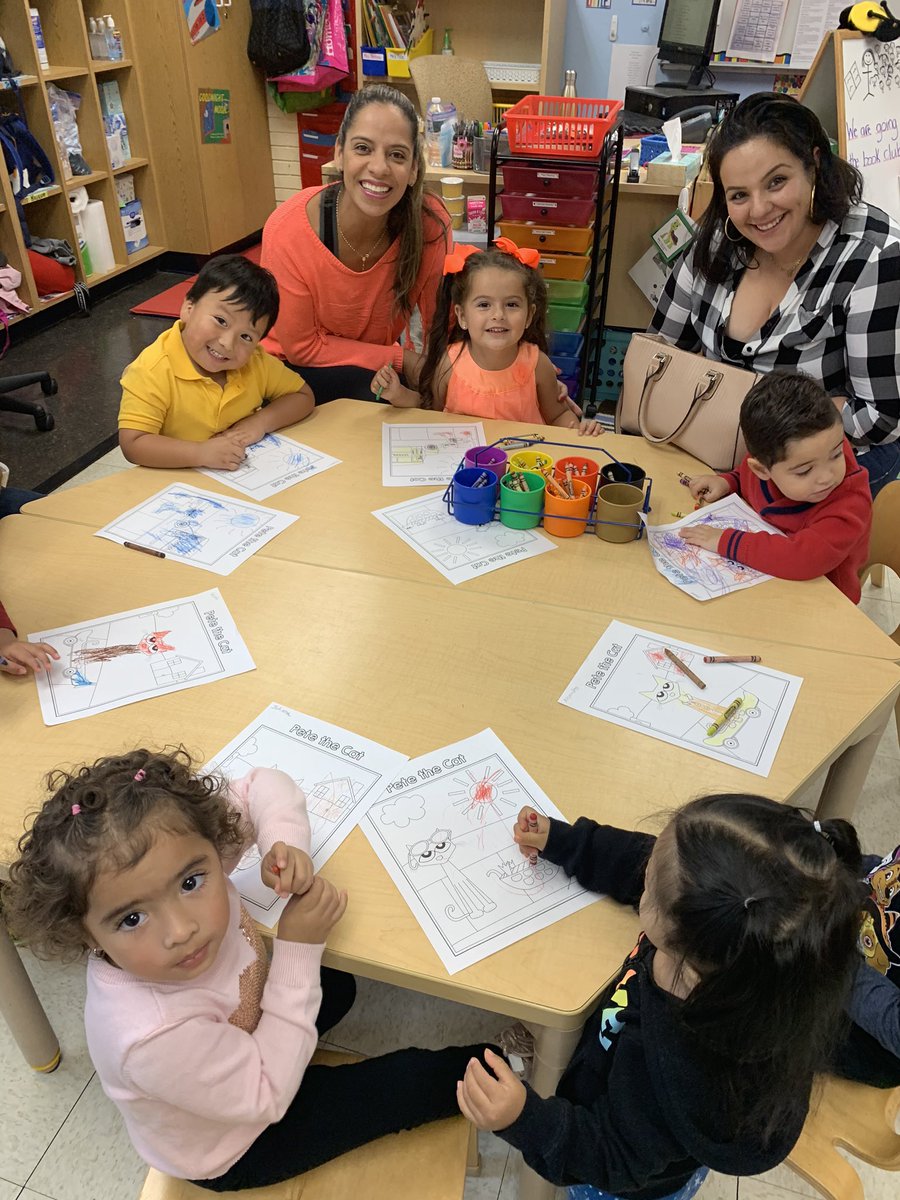MrsRettino's tweet photo. A BIG shoutout ๐ฃ to the families that joined our first book club๐today! We loved having you visit our classroom! ๐๐โค๏ธ @morrisaveschool #bookclub #itwasasuccess #wcmm https://t.co/EvkkJXe5Tc
