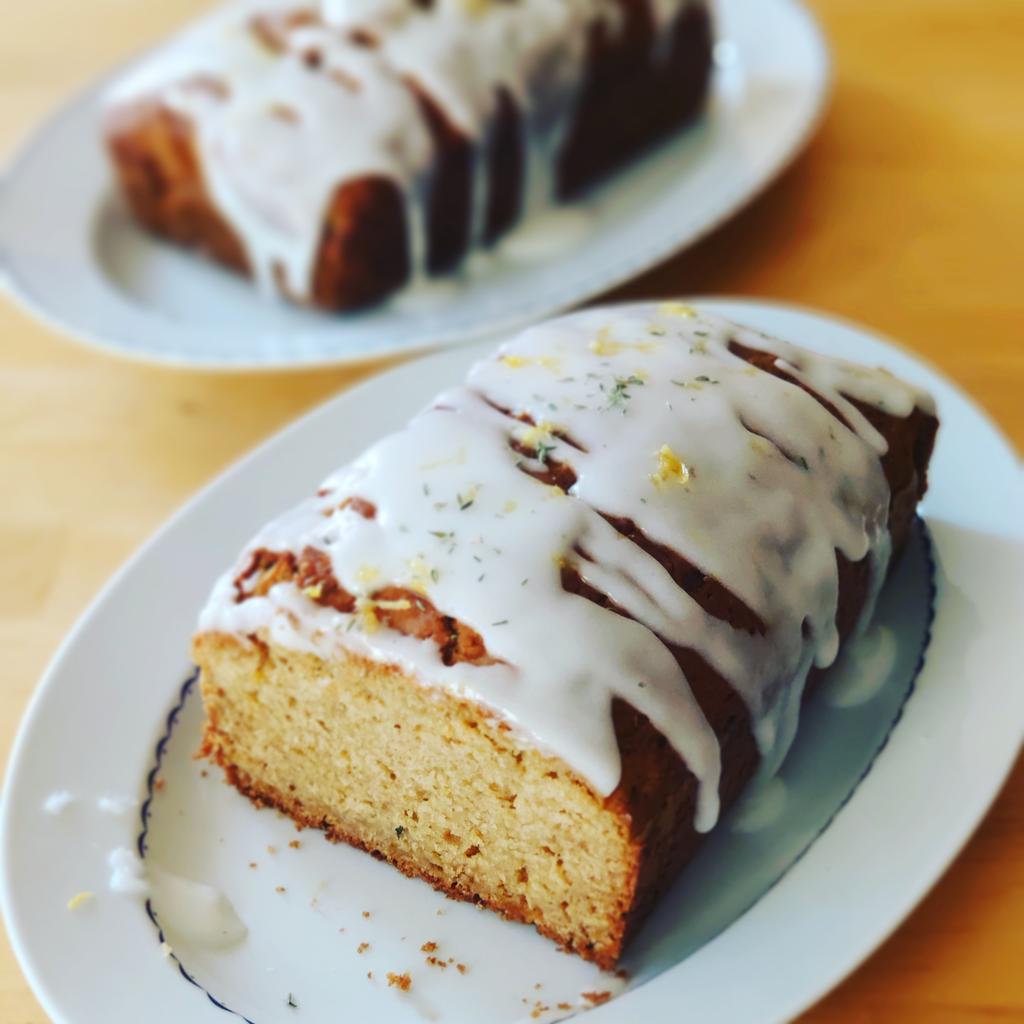 MixMunch's tweet photo. Courgette Lemon Thyme Loaf Cake #tasteslovely #courgettefromgreatgrandma https://t.co/DmCchzckMH