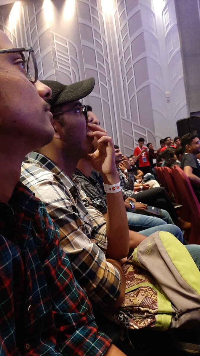 vAkshay7's tweet photo. Attention is high here .....π₯
Yayπ₯³ππ₯³
#DevFestAhm #GDGAhem #GDGAhemdabad #Devfest https://t.co/aEtMY5I0p3