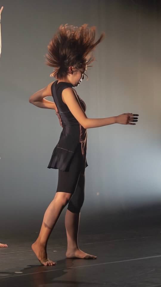 YB_00's tweet photo. ①小嶋夕葉
②アウトドア
③カラフル
④SHISHAMO/熱帯夜 https://t.co/vkwNnalnnf
