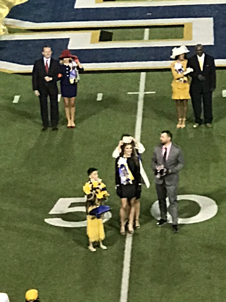 SulphurTor's tweet photo. Congratulations Mia Labove, 2019 72nd Homecoming Queen.
Sulphur High School
💙🌪💛 https://t.co/3T6uvfuSKr