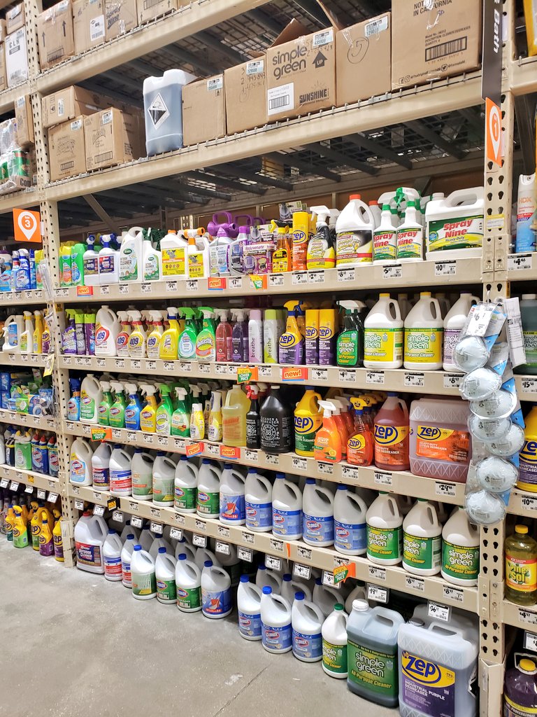 Talk about CLEAN AISLES with CLEAN OUTS! Jim & Brenda are cleaning house! We've got company coming this weekend! #shelfie #Blitzchallenge #PerfectBay #OneTeamOneDream255 @EfrenExports @CharlesA_Wilson @HectorAPadilla @store255SM @AlwaysBWinnen @wendy_borden @BourdeauDon @asm_255