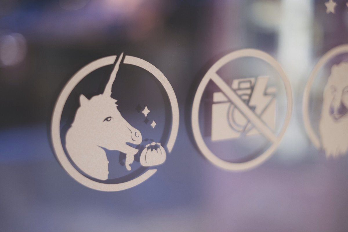 片渕 ゆり 反対側からの眺めもいい 壁紙が グリフィンドールの談話室のものに似てるのもいい