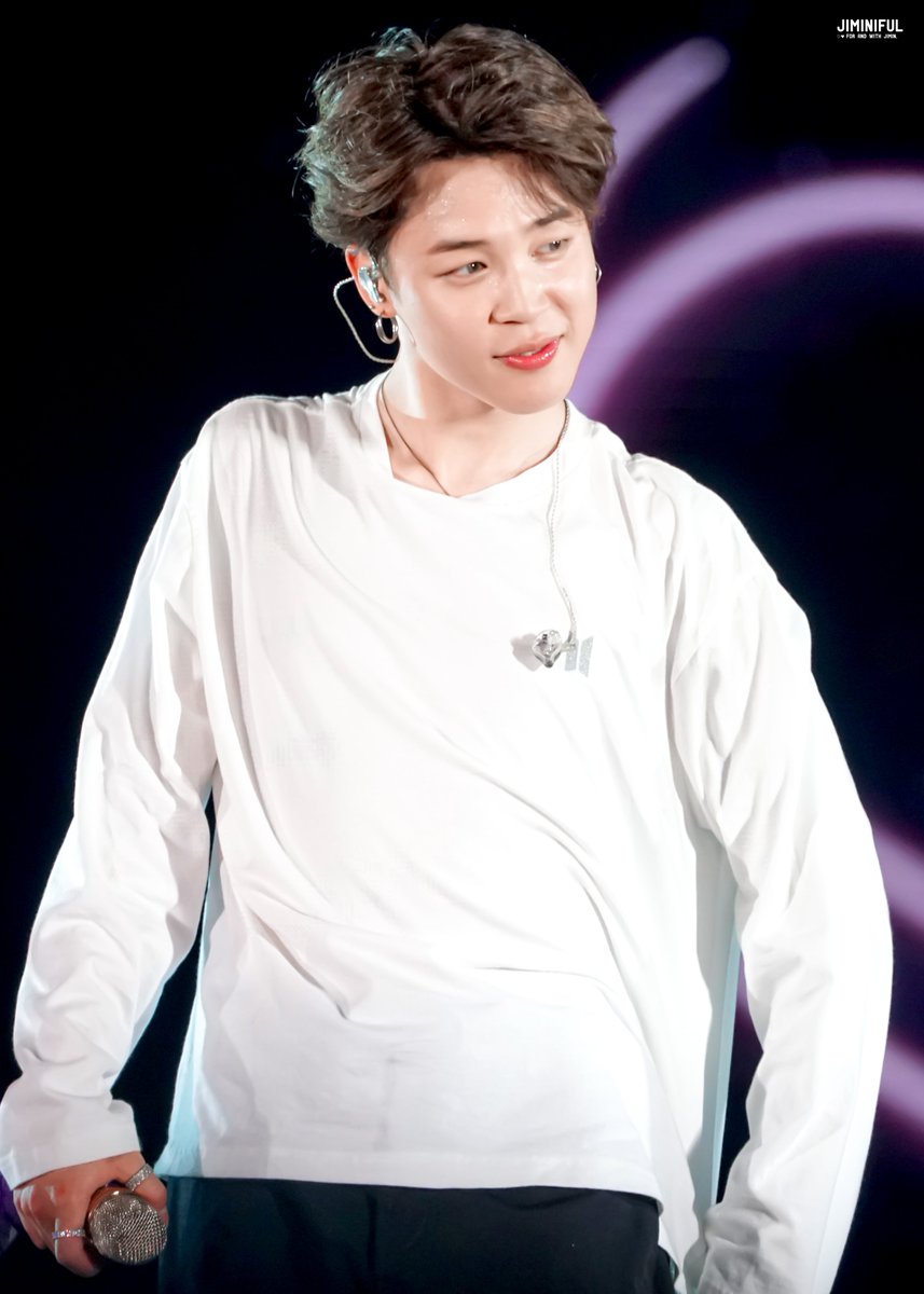 jiminiful's tweet photo. 191011 #JIMIN 
( •ө• )💛

#지민 #방탄소년단 @BTS_twt https://t.co/LaPCUKFgBH