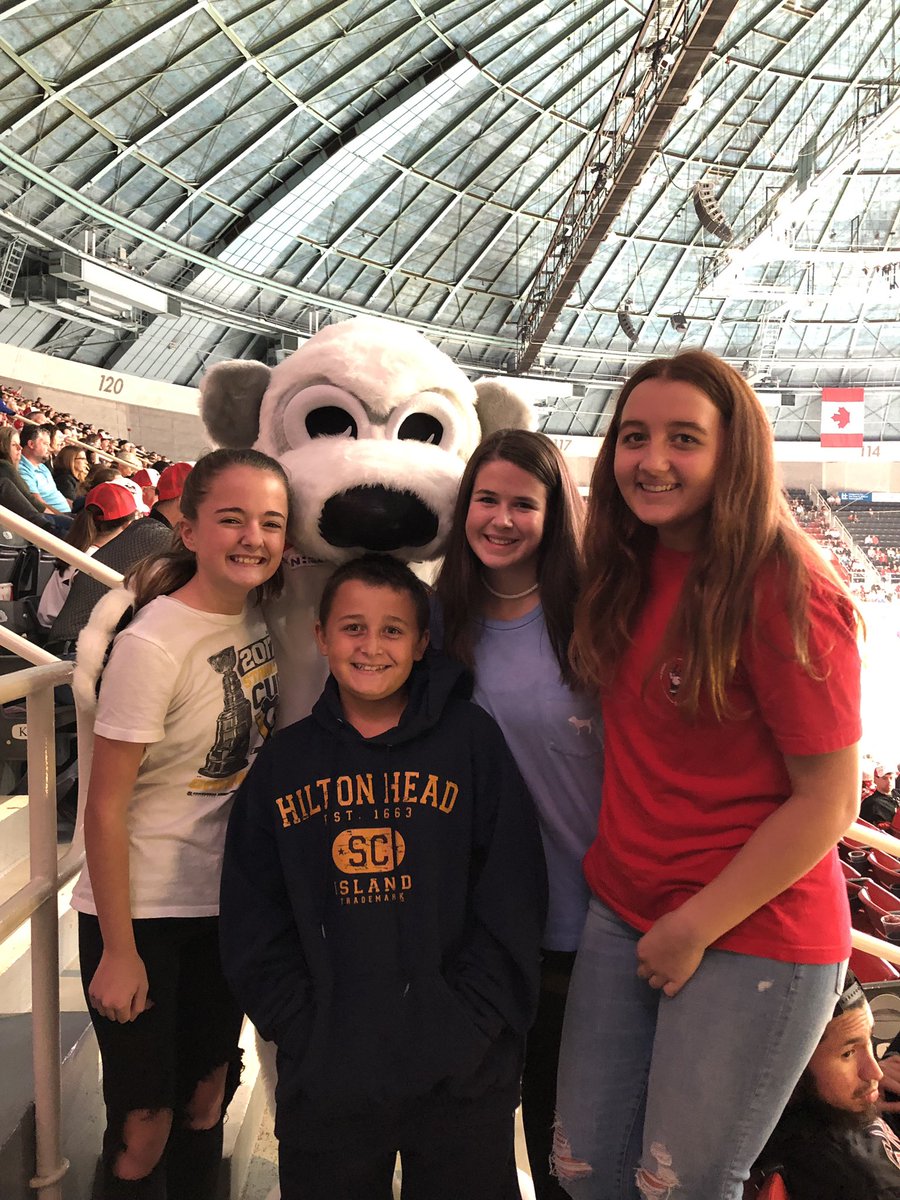 DeniseBard4's tweet photo. Fun times at the Checkers game with “Chubby”! https://t.co/2E7hQvzIBu